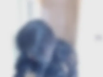 candi_smokes photo 2