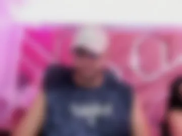 carlosanddayana live webcam preview