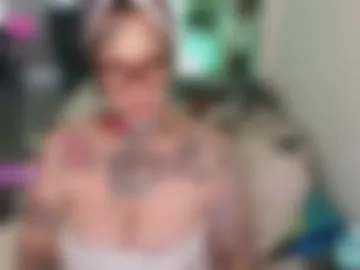 carmillaross photo 4