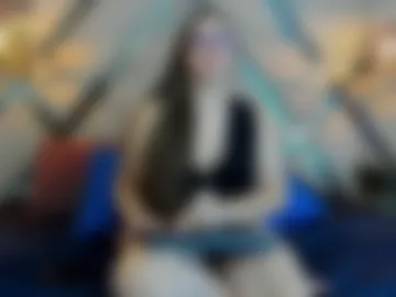 caroline15_ webcam preview