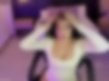 caroline23_x photo 3