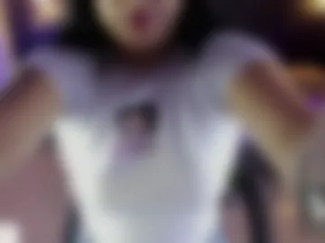 caroline23_x photo 2