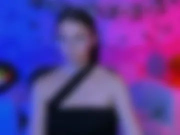caroline_honeyy webcam preview