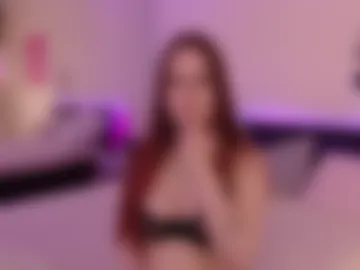 carolineamber photo 5