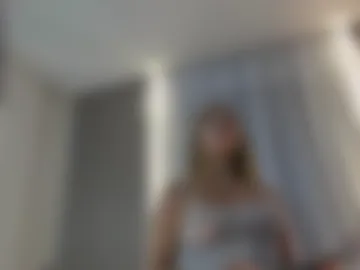 carolinegrace_ photo 2