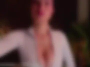 carolinerousev photo 4
