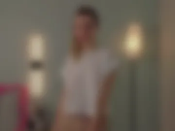 casual_blonde photo 7