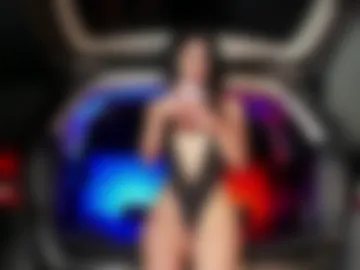 celine_golden photo 6