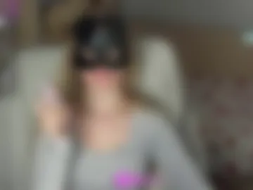 celinereyys webcam preview