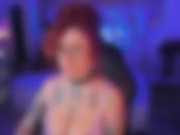 charis_hill webcam preview