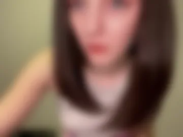 charlineyanai photo 5
