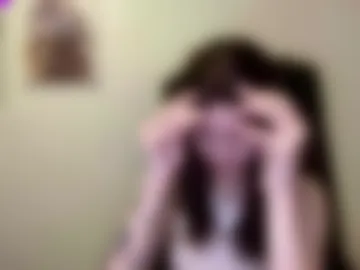 charlineyanai photo 3