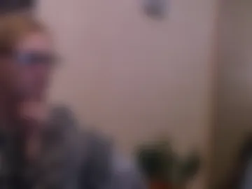 charminglady webcam preview