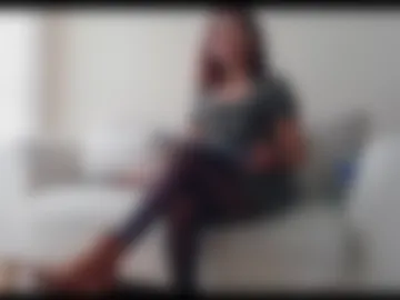 cheek_chic12 live webcam preview