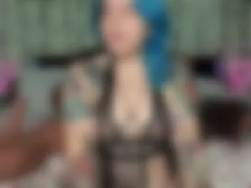 cherryb0mbb0mb photo 2