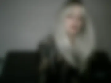 cherryblushxo photo 3