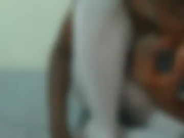 chichi_petite photo 3