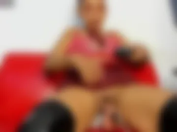 chiquihornymature webcam preview