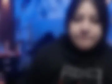 chloe_smith5 photo 2