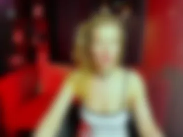chloeblurr photo 3