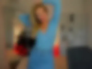 chloeblurr photo 5
