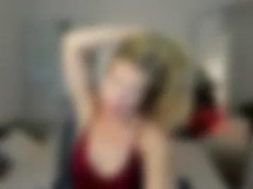 chloeblurr photo 3