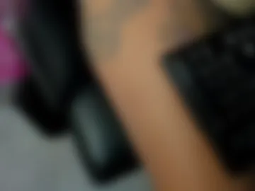 chloee_hott_ webcam preview
