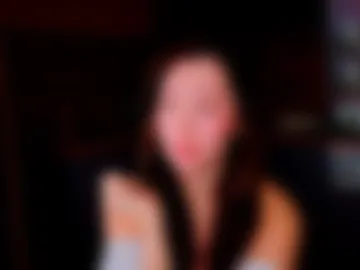 chloeluuv webcam preview