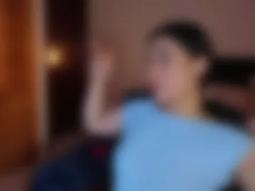 chloeturner_ webcam preview