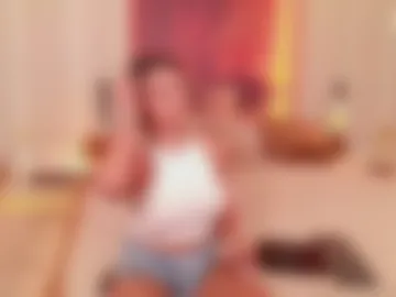 chloevee photo 4