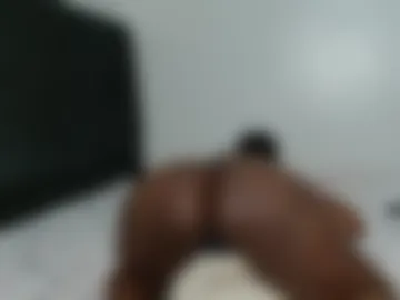chocolate_tittiesss webcam preview