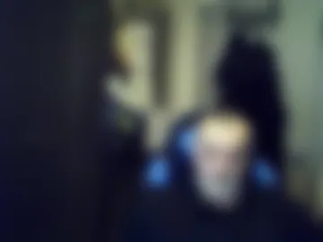 chris250268 live webcam preview