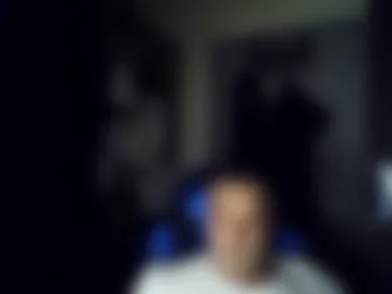 chris250268 live webcam preview