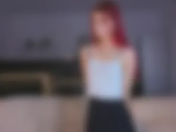 christine_quinn webcam preview