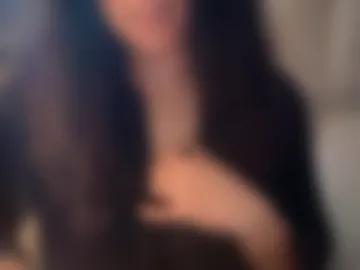 chronicallyxo photo 3
