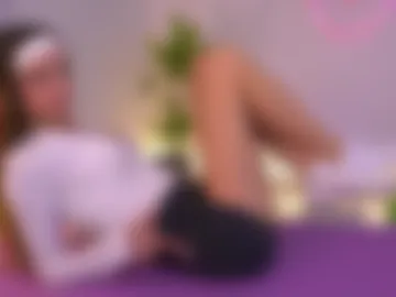 claire_amoure webcam preview