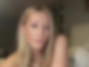 clairedawsonnn photo 3