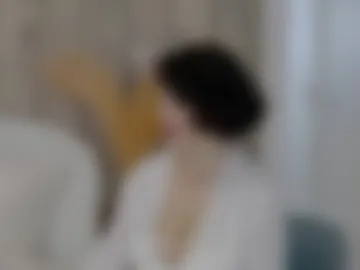 classytinna photo 2