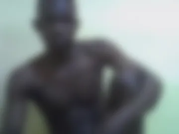 clive_damian photo 3