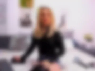 confidentmistress webcam preview