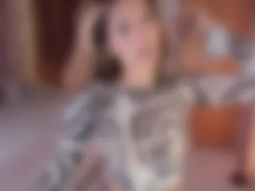 connie_deep webcam preview