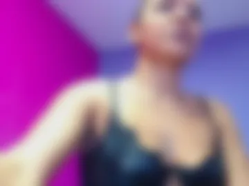 coral_whore18 webcam preview