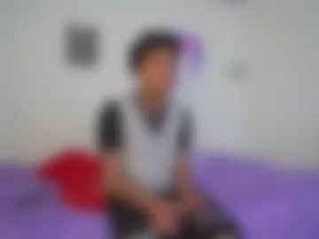 coraline_777 photo 4