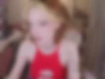 crackling_tati photo 5