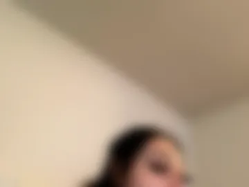 crazylatina333 live webcam preview