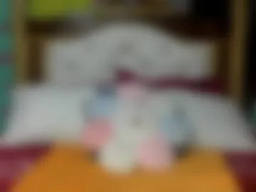 creamyamber webcam preview