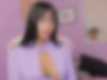 criistiny photo 3
