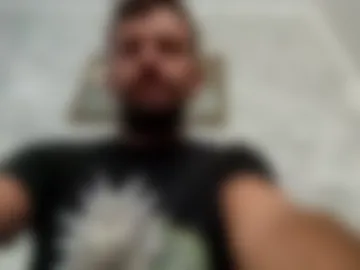 crissstud live webcam preview
