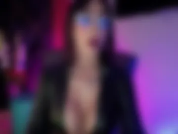 cristallmiller_ photo 2