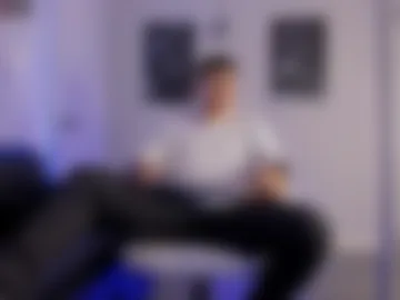 cristopher_strong photo 7